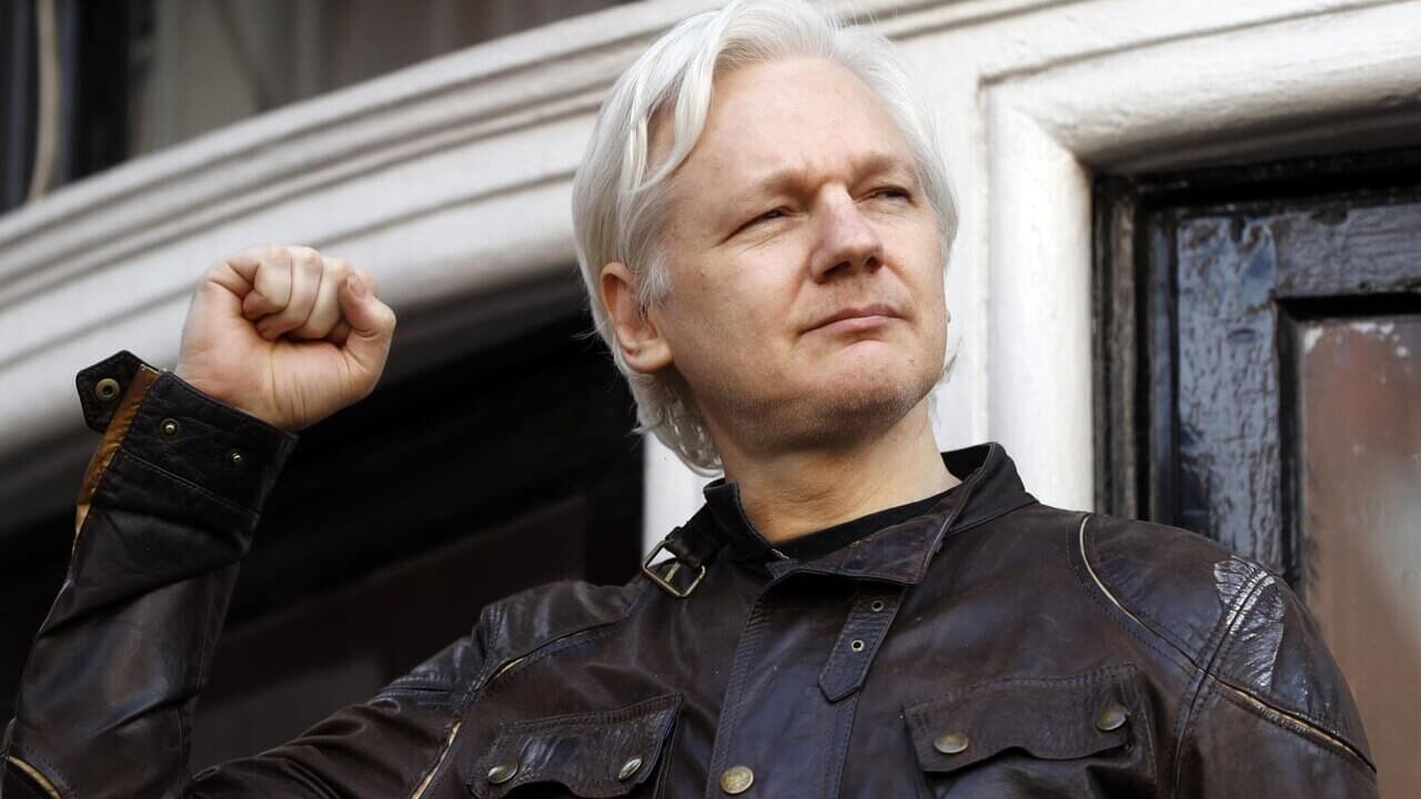 Julian Assange – Un giornalista perseguitato